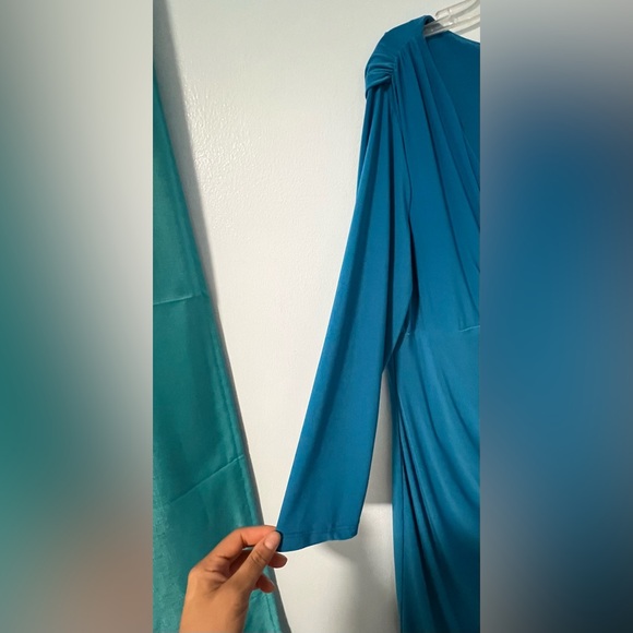 Ralph Lauren Cinched Blue V-Neck Dress - Picture 5 of 9